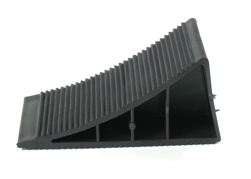 Кликните для увеличения изображения Башмак противооткатный (пластиковый)